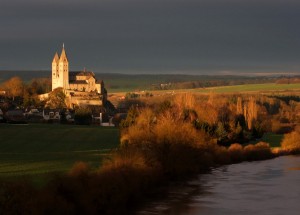 St. Lubentius im Abendlicht